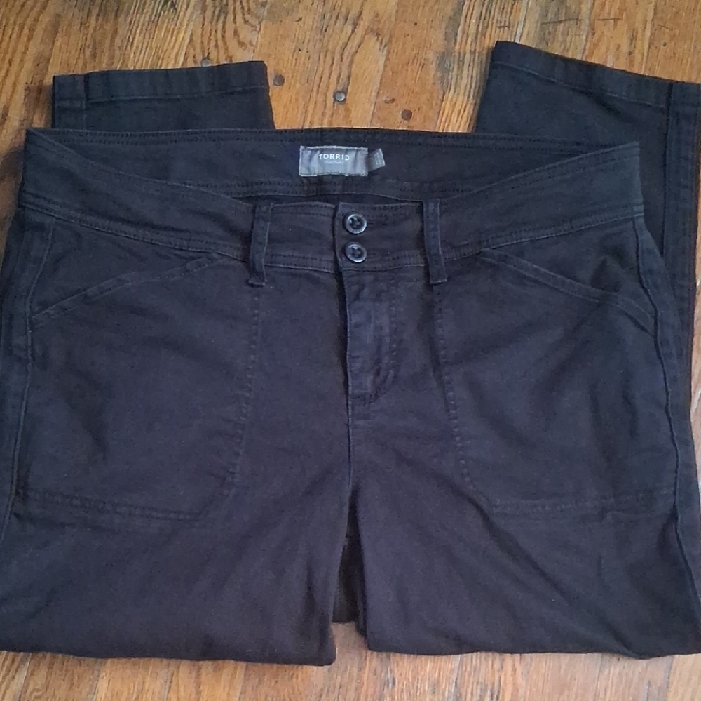 Torrid Black Ankle & Cropped Jeans